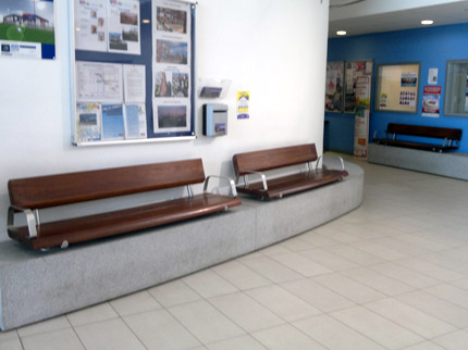 Wall-mounted Basic Seats On Curved Granite Plinths
