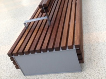 Timber Matchbox Seat With Backrest